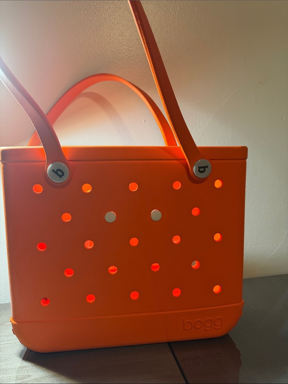 BOGG BAG Bright Orange Perforated Tote w/ FREE scrub life charm for bag - Picture 6 of 9